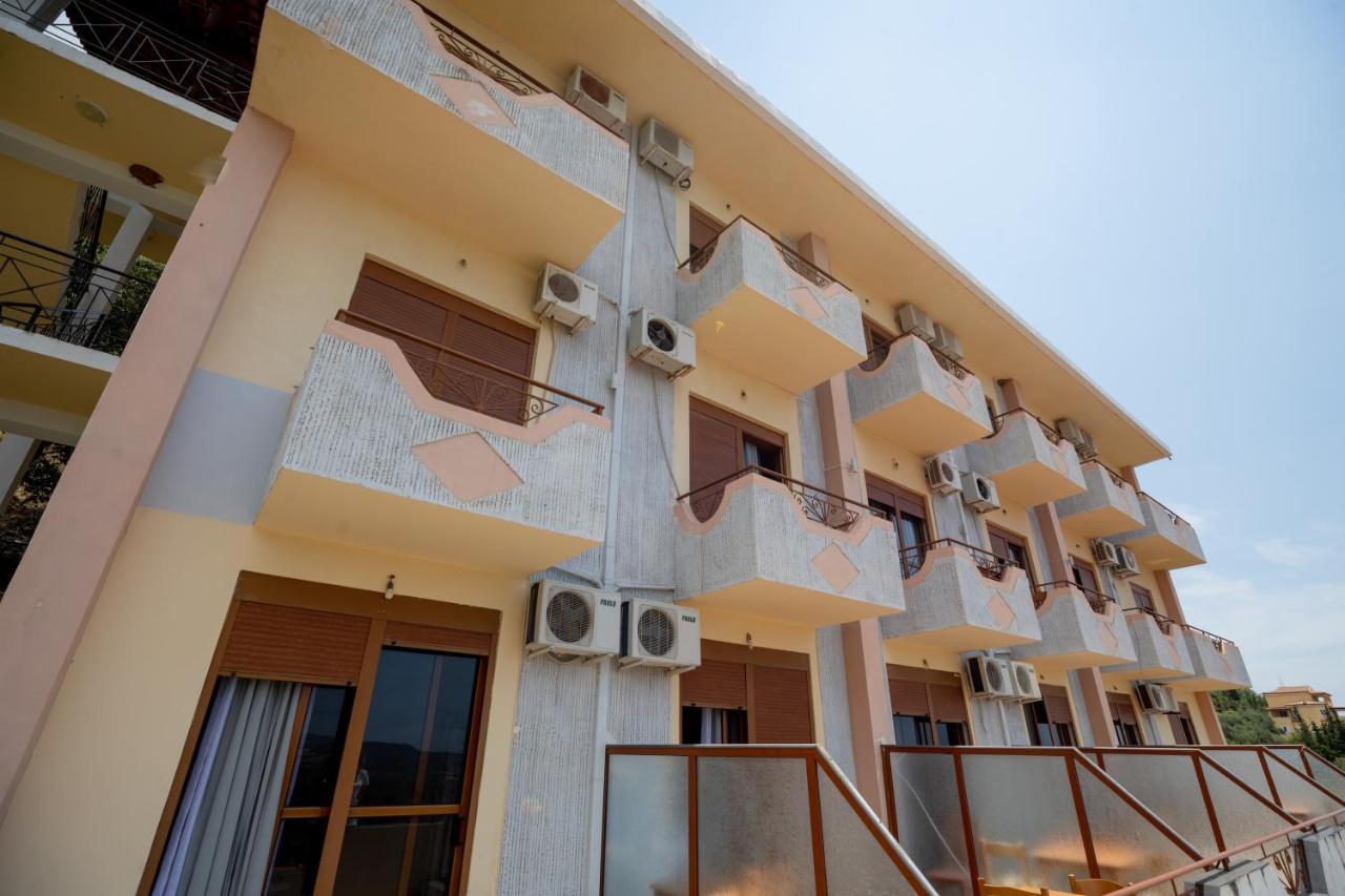 Hotel Panorama Химара Экстерьер фото