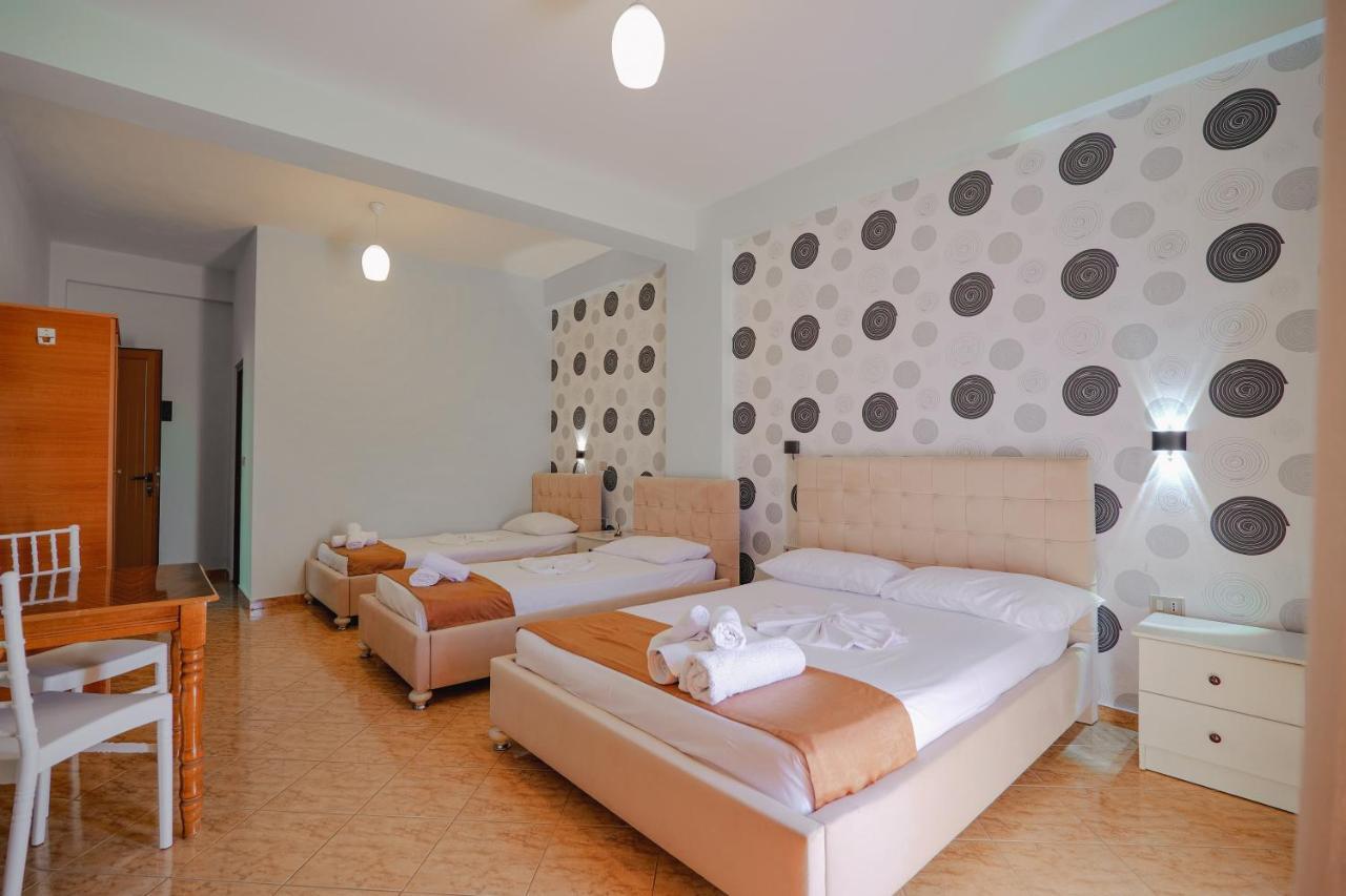 Hotel Panorama Химара Экстерьер фото