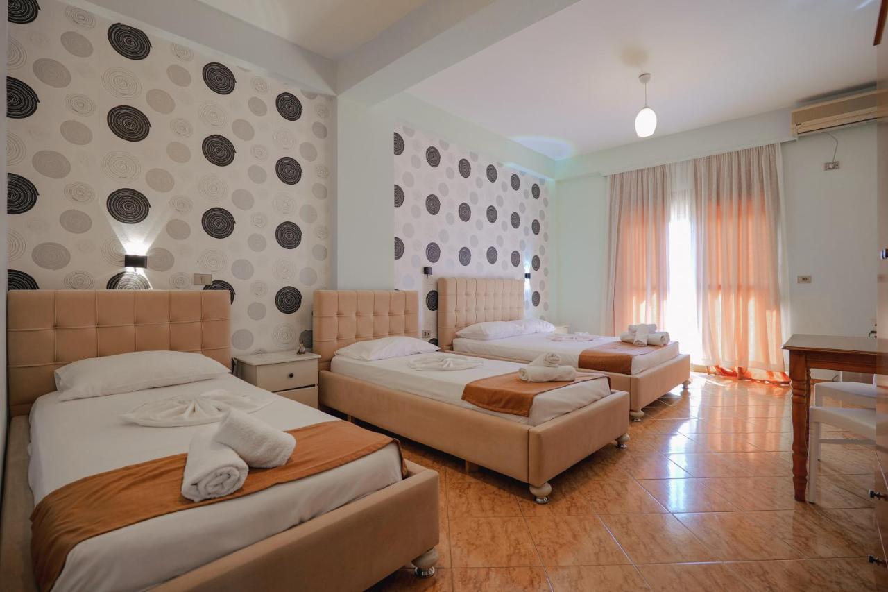 Hotel Panorama Химара Экстерьер фото